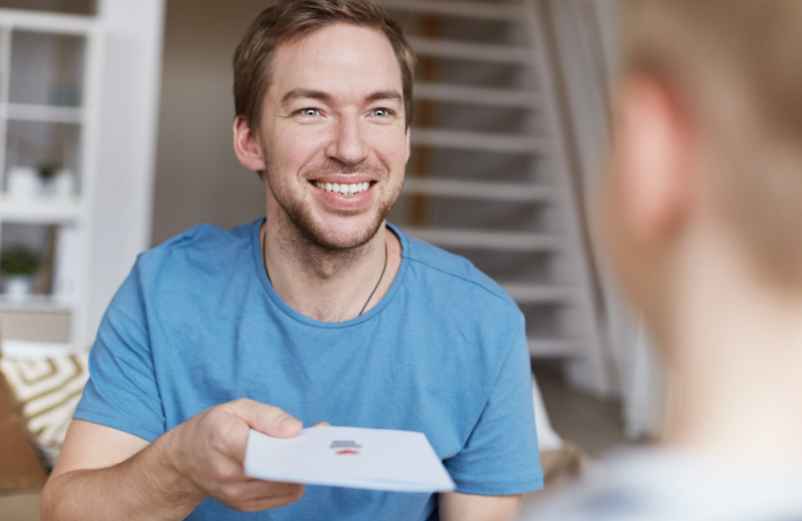 Qui peut bénéficier des chèques emploi-service universels (CESU) ? Entreprise & Finance Nouvelle Aquitaine